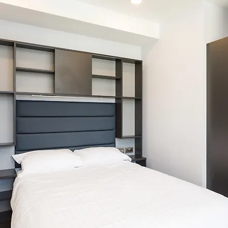 Destiny Student - New Mill Apartment *